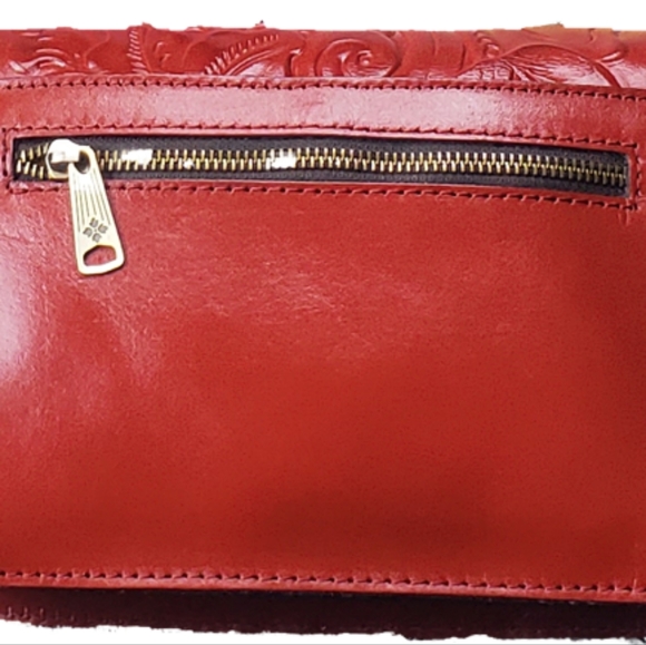 Patricia Nash Tooled Ochre/Red Lanza Crossbody Organizer NWT - Picture 11 of 15